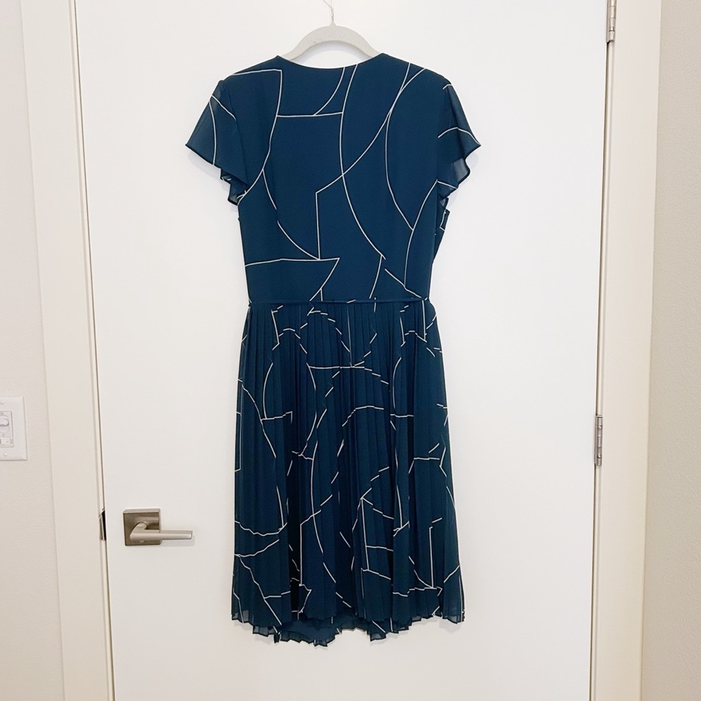 Ann Taylor Geo Chiffon Wrap Dress - Picture 4 of 8